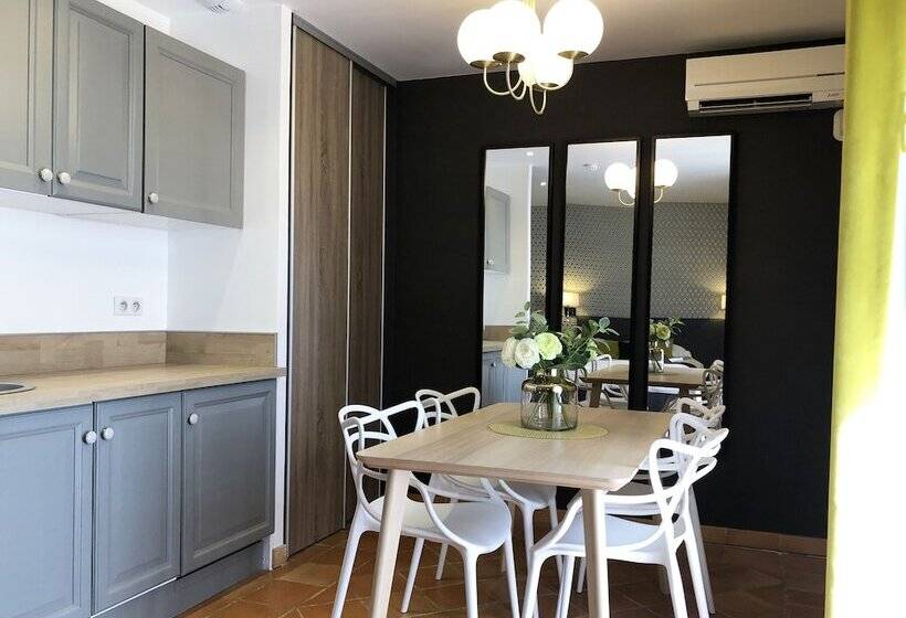 Люкс Superior, Les Suites   Domaine De Crécy