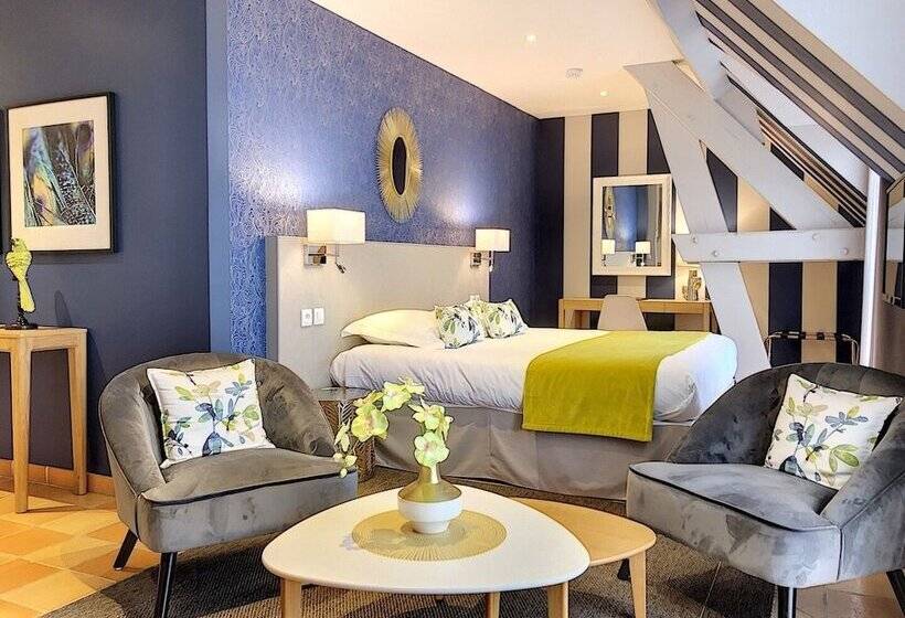 Полулюкс, Les Suites   Domaine De Crécy