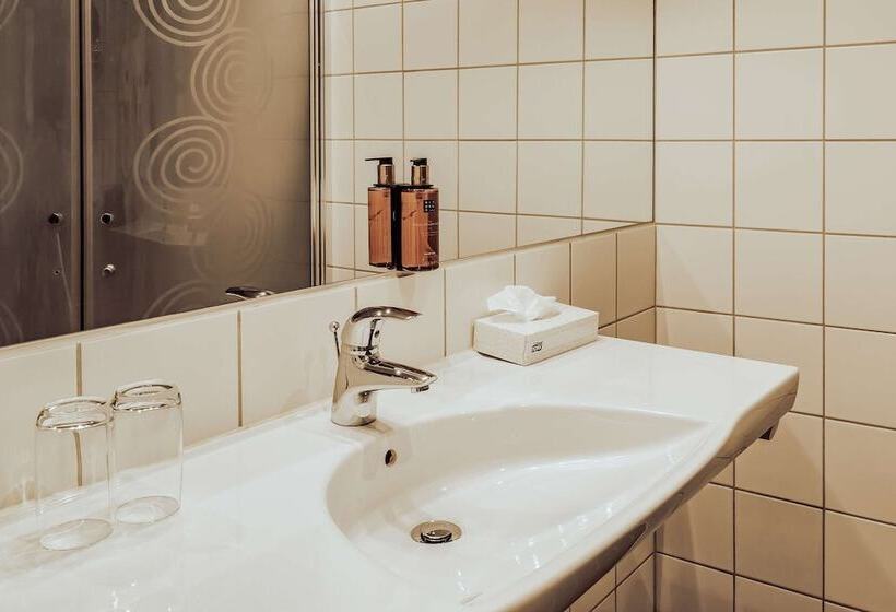 اتاق استاندارد, Clarion Collection Hotel Odin
