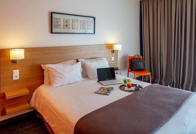Номер Superior, Noemys Toulon La Valette   Hotel Restaurant Avec Piscine