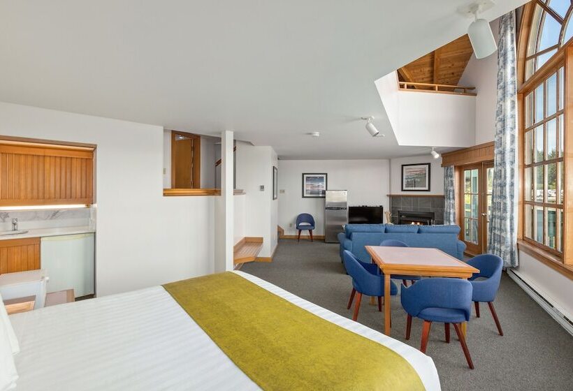 マスタースイートルーム, Canadian Princess Lodge & Marina