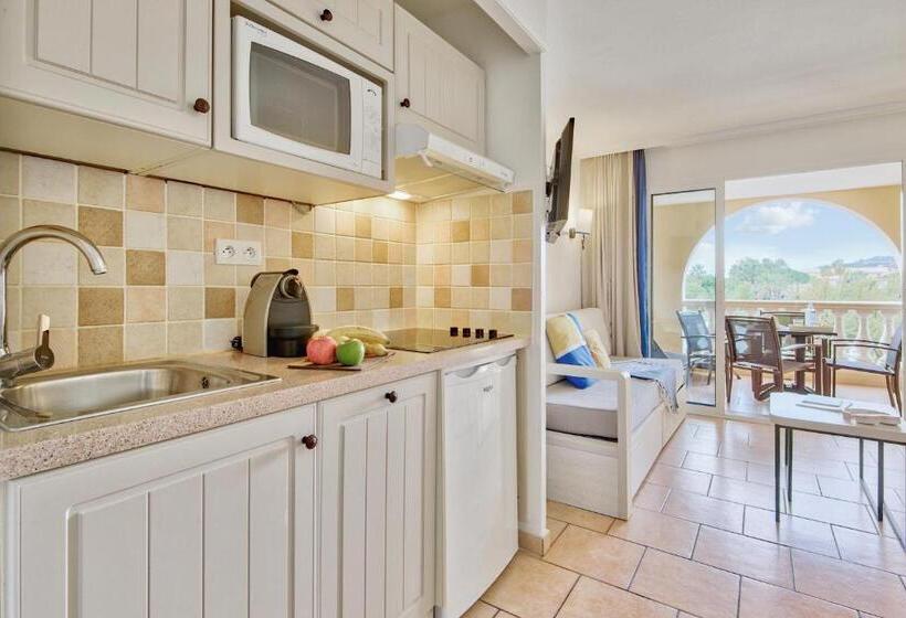 Студия Стандарт Вид на Море, Residence Pierre & Vacances Premium Les Calanques Des Issambres