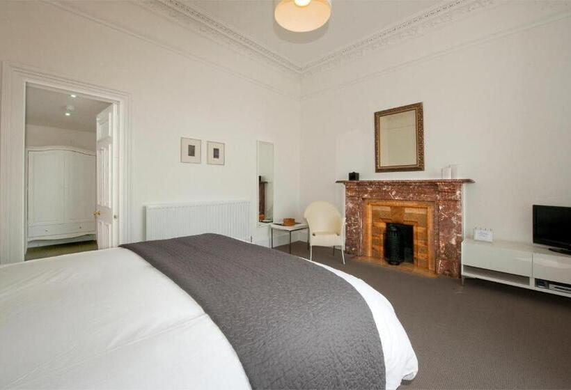 스탠다드 룸 킹사이즈 침대, Greystones B&B
