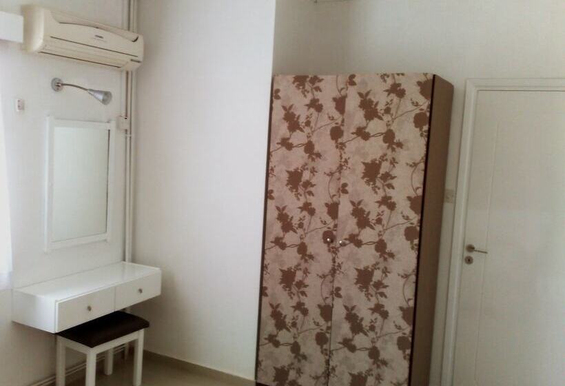 Апартаменты 1 Спальня, Hilltop Gardens Hotel Apartments