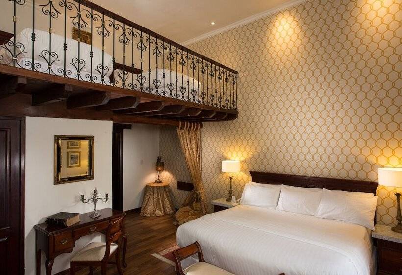 اتاق استاندارد سه نفره, Boutique Santa Lucia