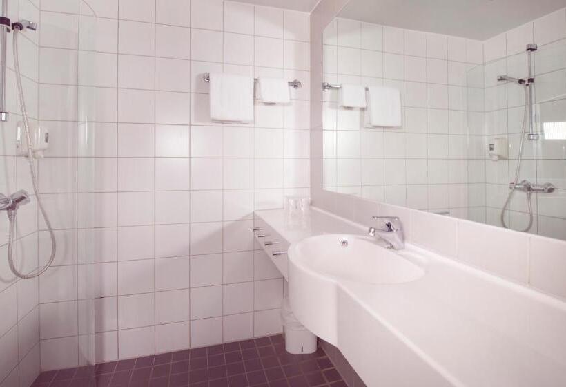 Номер Стандарт, Clarion Collection Hotel Bryggeparken