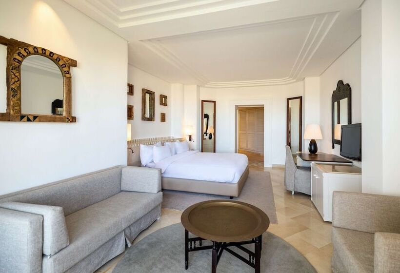 带露台的高档房间, Radisson Blu Palace Resort & Thalasso, Djerba