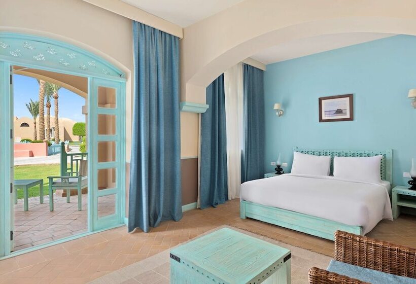 اتاق استاندارد با تراس, Radisson Blu Resort El Quseir