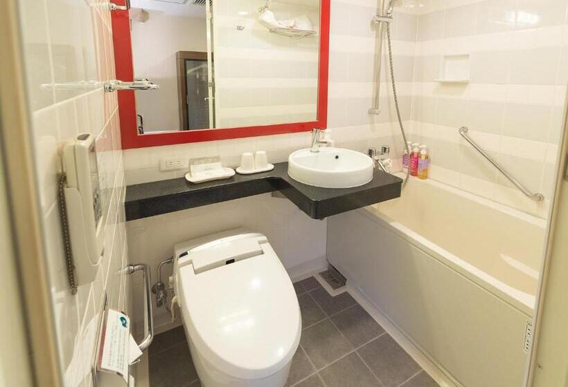 Номер Стандарт с Балконом, Sotetsu Fresa Inn Tokyoakasaka