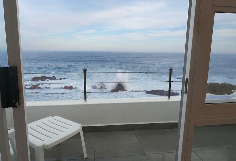 프리미엄 아파트 1 베드룸 바다 뷰, The Point Hotel & Spa