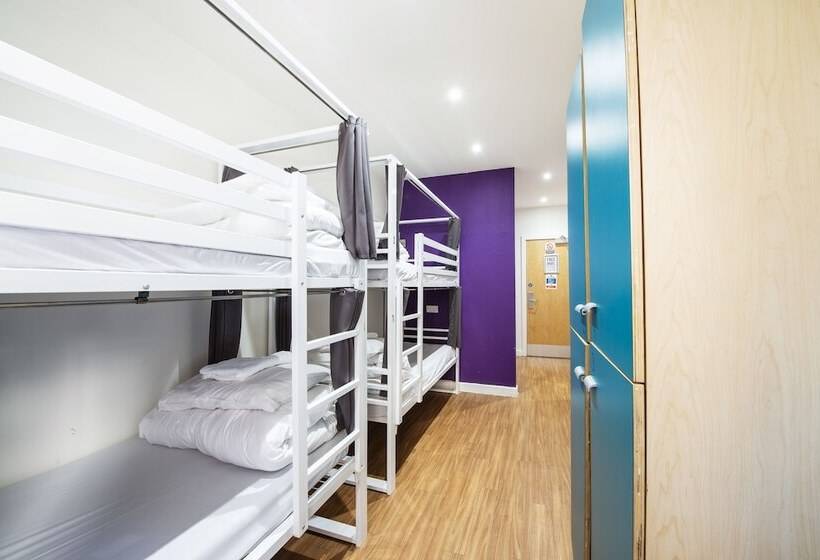 Кровать в Общей Комнате, a&o Edinburgh City
