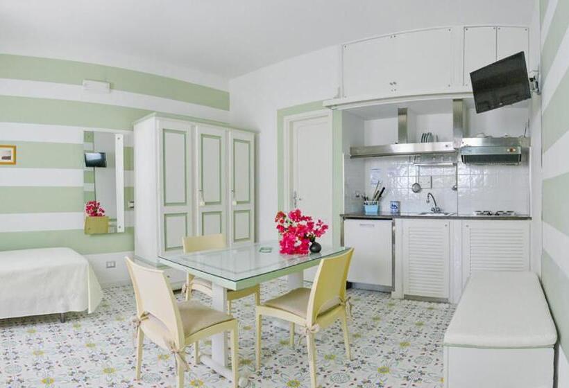 스탠다드 스튜디오, Residence Mendolita
