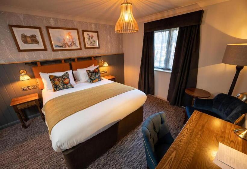 Номер Стандарт, Ely Hotel By Chef & Brewer Collection