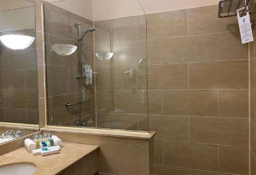 اتاق لوکس خانوادگی, Jaz Mirabel Resort