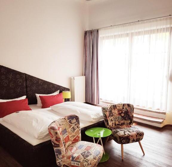 标准工作室, Arthotel Magdeburg