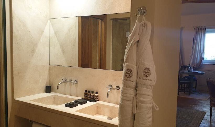 Номер Superior, Castello Di Velona Resort, Thermal Spa & Winery