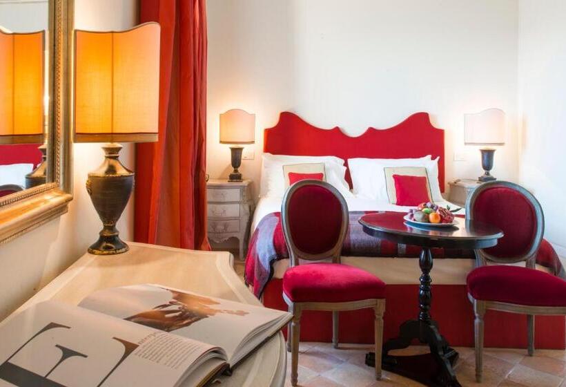 Полулюкс Классика, Castello Di Velona Resort, Thermal Spa & Winery