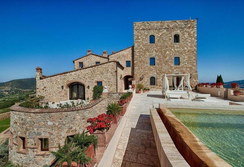 Lakosztály Medencével, Castello Di Velona Resort, Thermal Spa & Winery