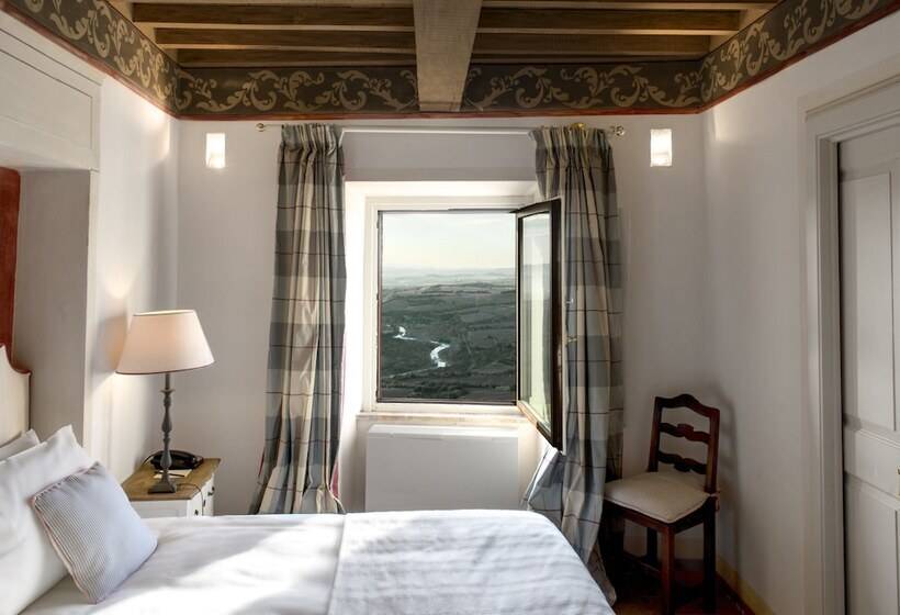 Полулюкс Классика, Castello Di Velona Resort, Thermal Spa & Winery