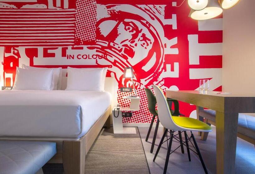 اتاق استاندارد, Radisson Red Brussels