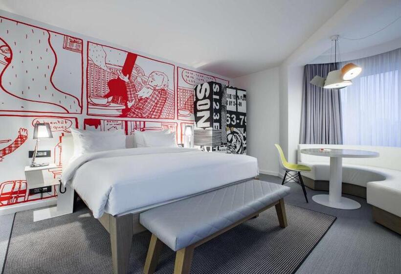 اتاق سوپریور, Radisson Red Brussels