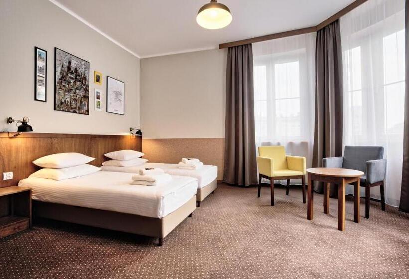 Четырехместный Номер Классик, Daniel Griffin Aparthotel By Artery Hotels