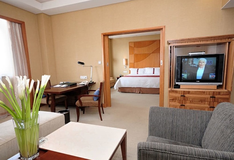 Президентский Люкс, New Century Sea View Hotel Qinhuangdao
