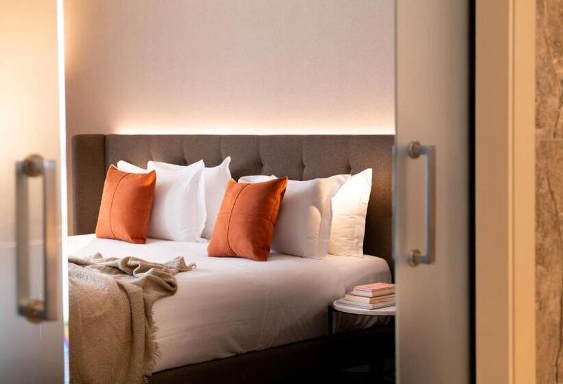 자쿠지 스위트, Litta Palace Milano