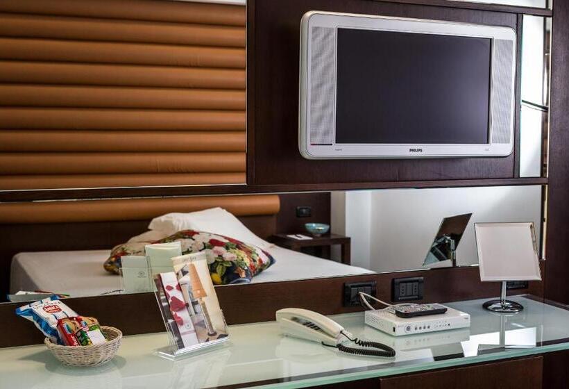 Люкс с гидромассажем, Luna Riccione E Aqua Spa Only Adults +12