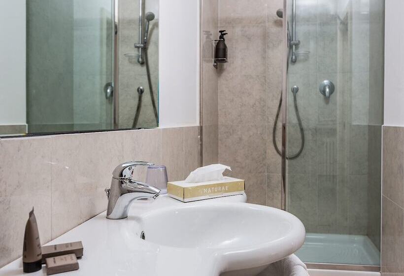 Номер Basic, Luna Riccione E Aqua Spa Only Adults +12