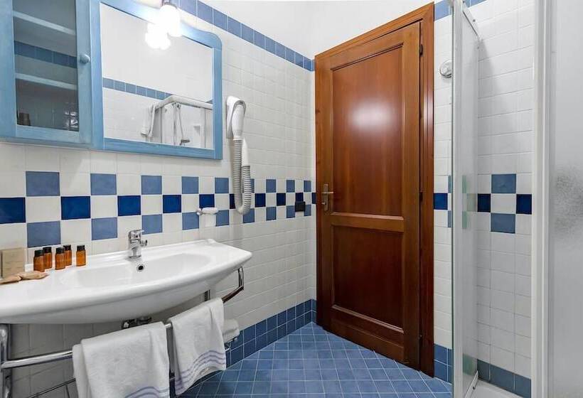 Апартаменты 1 Спальня Вид на Море, Villaggio Cala Mancina
