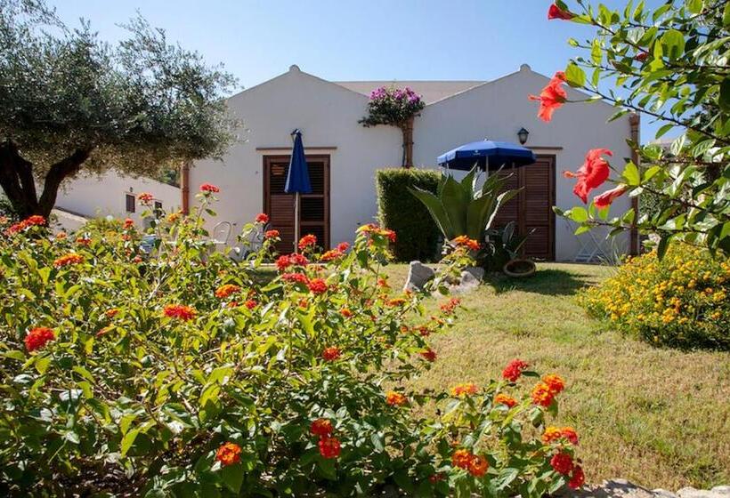 Апартаменты 2 Спальни, Villaggio Cala Mancina