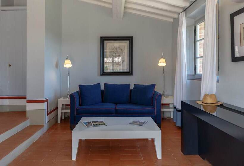 Полулюкс, Borgo Scopeto Wine & Country Relais