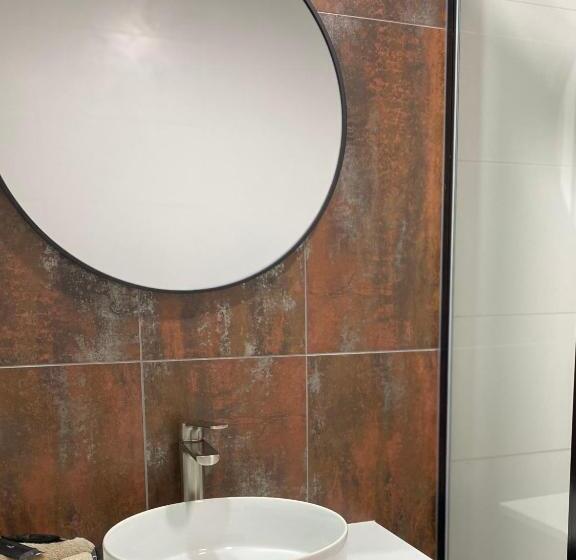 Стандартный Номер Кровать Кинг, Cattlemans Country Motor Inn & Serviced Apartments