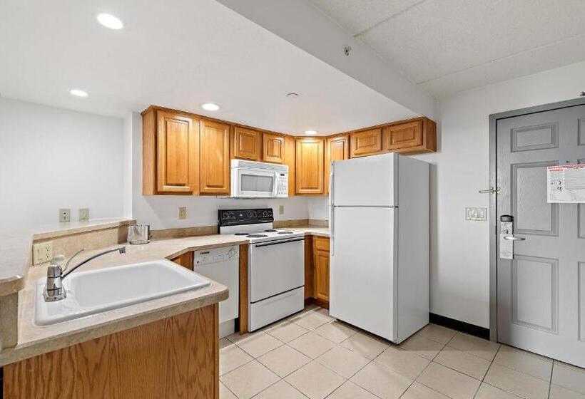 Люкс, Americinn By Wyndham Rochester Near Mayo Clinic