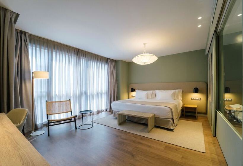 プレミアムルーム, Barcelo  Oviedo Cervantes