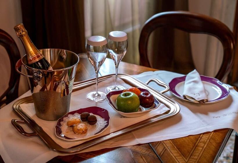 سوئیت جونیور با چشم‌انداز, Excess Venice Boutique Hotel & Private Spa   Adults Only