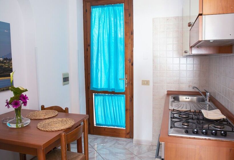 استودیوی استاندارد با چشمانداز دریا, Resort Santa Maria