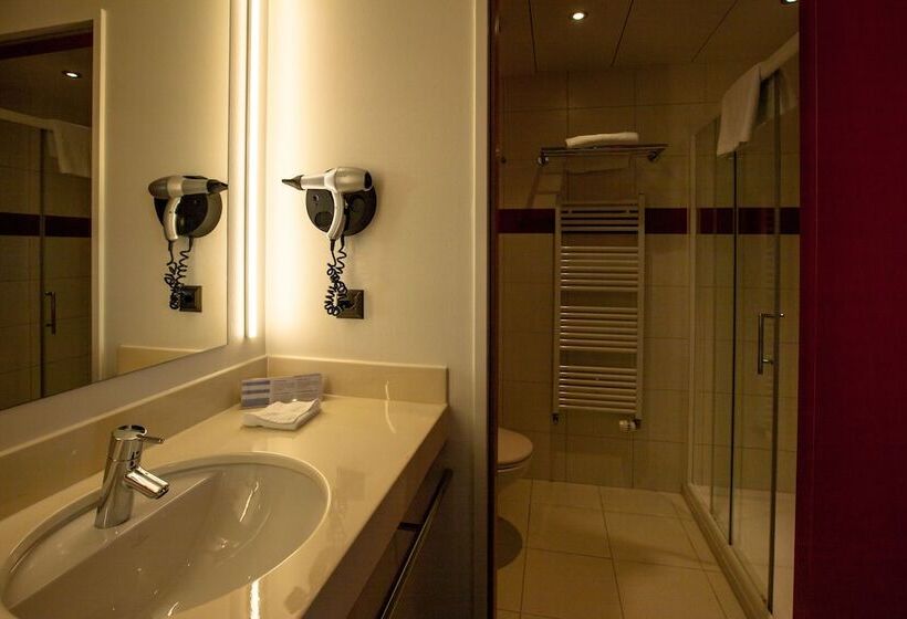 Номер бизнес-класса, Airport Hotel Basel   Convenient & Friendly