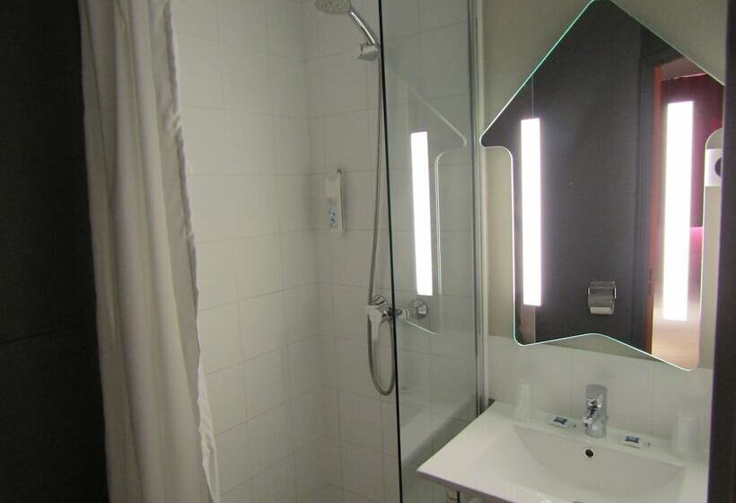Номер Стандарт, Ibis Budget Chilly Mazarin Les Champarts