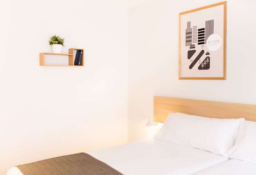 غرفة قياسية رباعية, Rooms Ciencias
