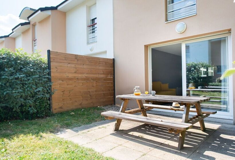 Апартаменты 2 Спальни, Comfort Aparthotel Nantes La Beaujoire