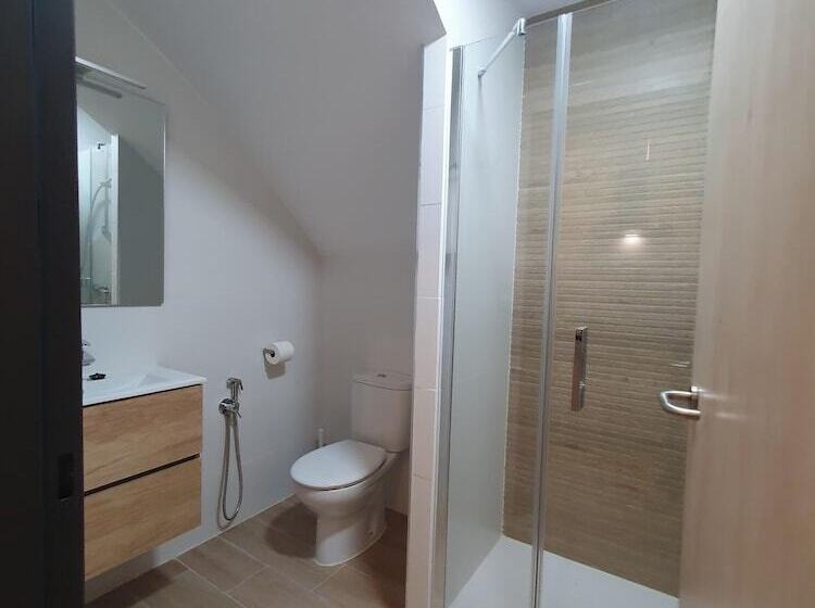 اتاق سوپریور, Hostal El Nogal Home