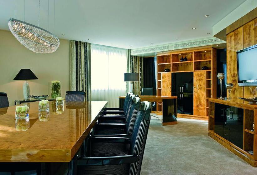 Номер Стандарт, Maritim Hotel Düsseldorf