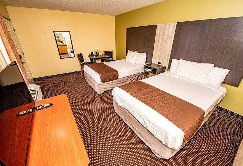 带2个双人床的标准工作室, River Place Inn