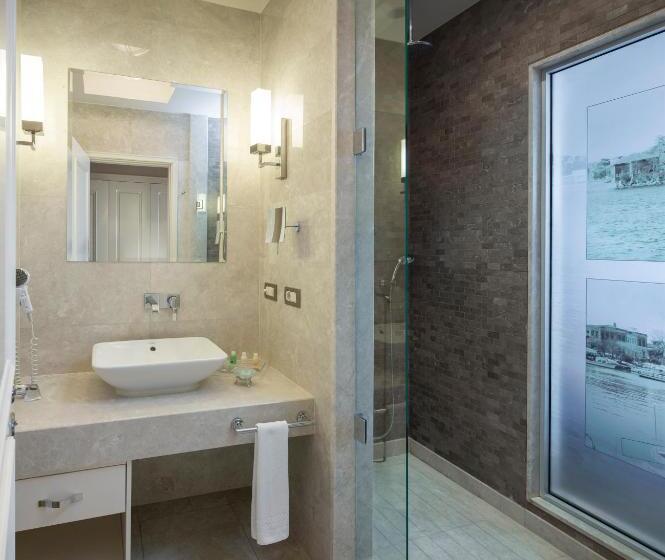 デラックスルーム, Titanic Business Kartal