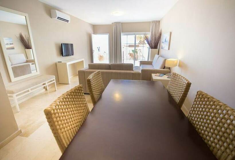 Вилла Deluxe 2 Спальни, Los Olivos Beach Resort