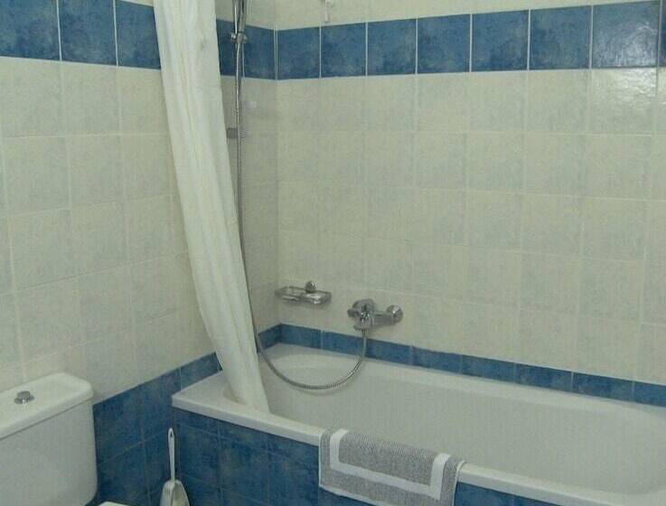 Номер Стандарт Трехместный, Alexandros Hotel    All Inclusive