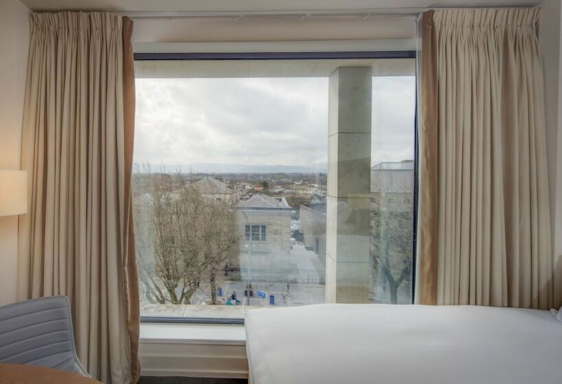 장애인을 위한 스탠다드 룸, Hilton Dublin Kilmainham