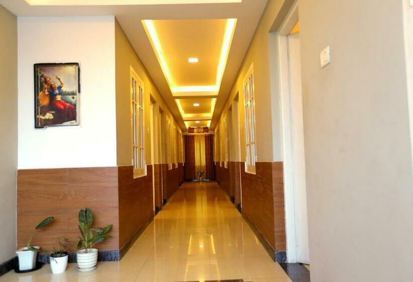 Номер Стандарт Индивидуальный, Sapphire Inn